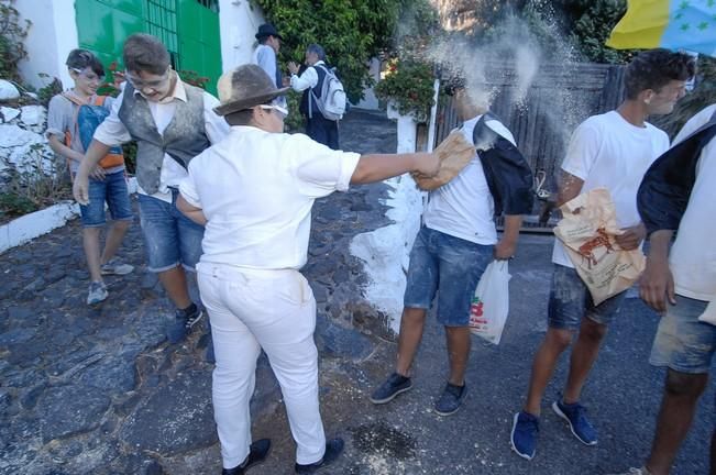 BAJADA DEL GOFIO Y DEL AGUA 2016 AGUIMES