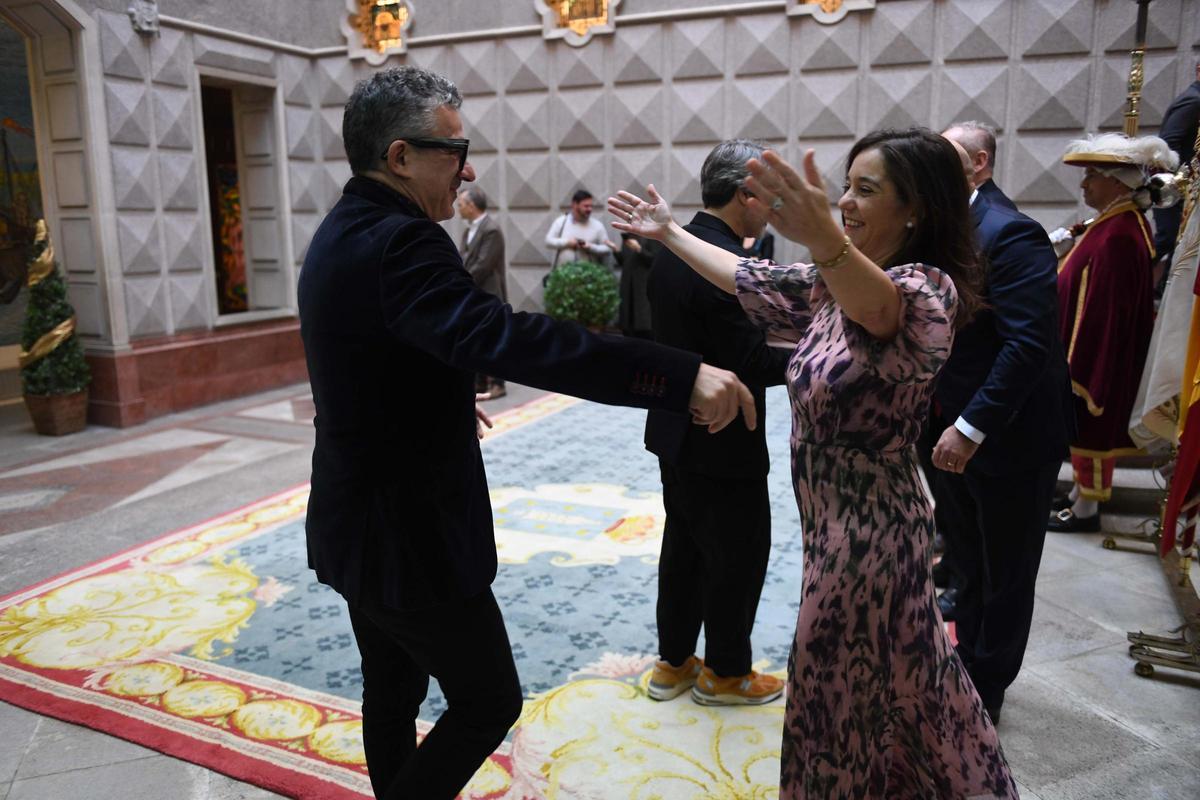 Recepción de Navidad en María Pita