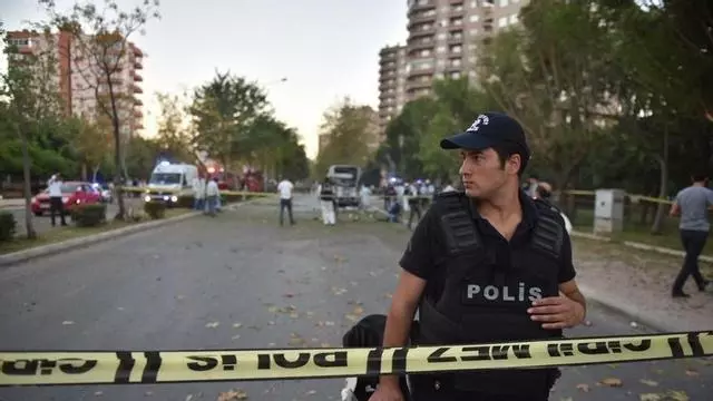Un tiroteo deja, al menos, 16 heridos en una escuela de secundaria turca