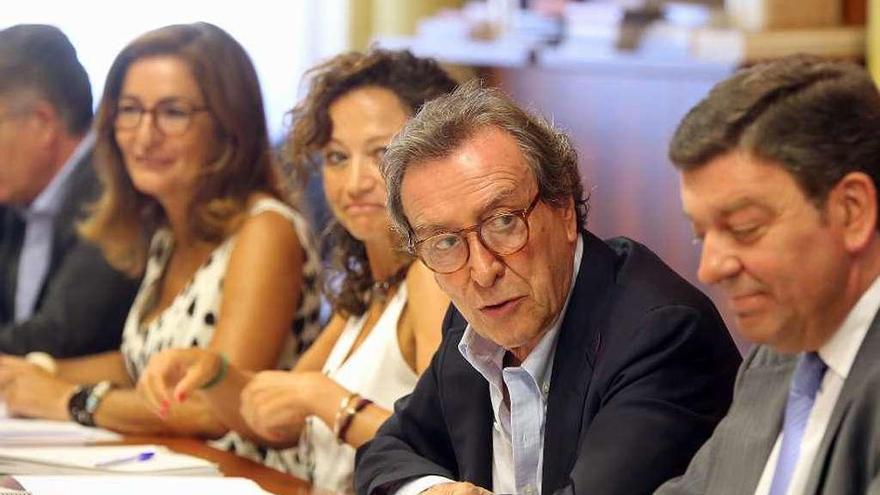 La Junta no concedió a Ulibarri ninguna de las 429 licitaciones de Fomento