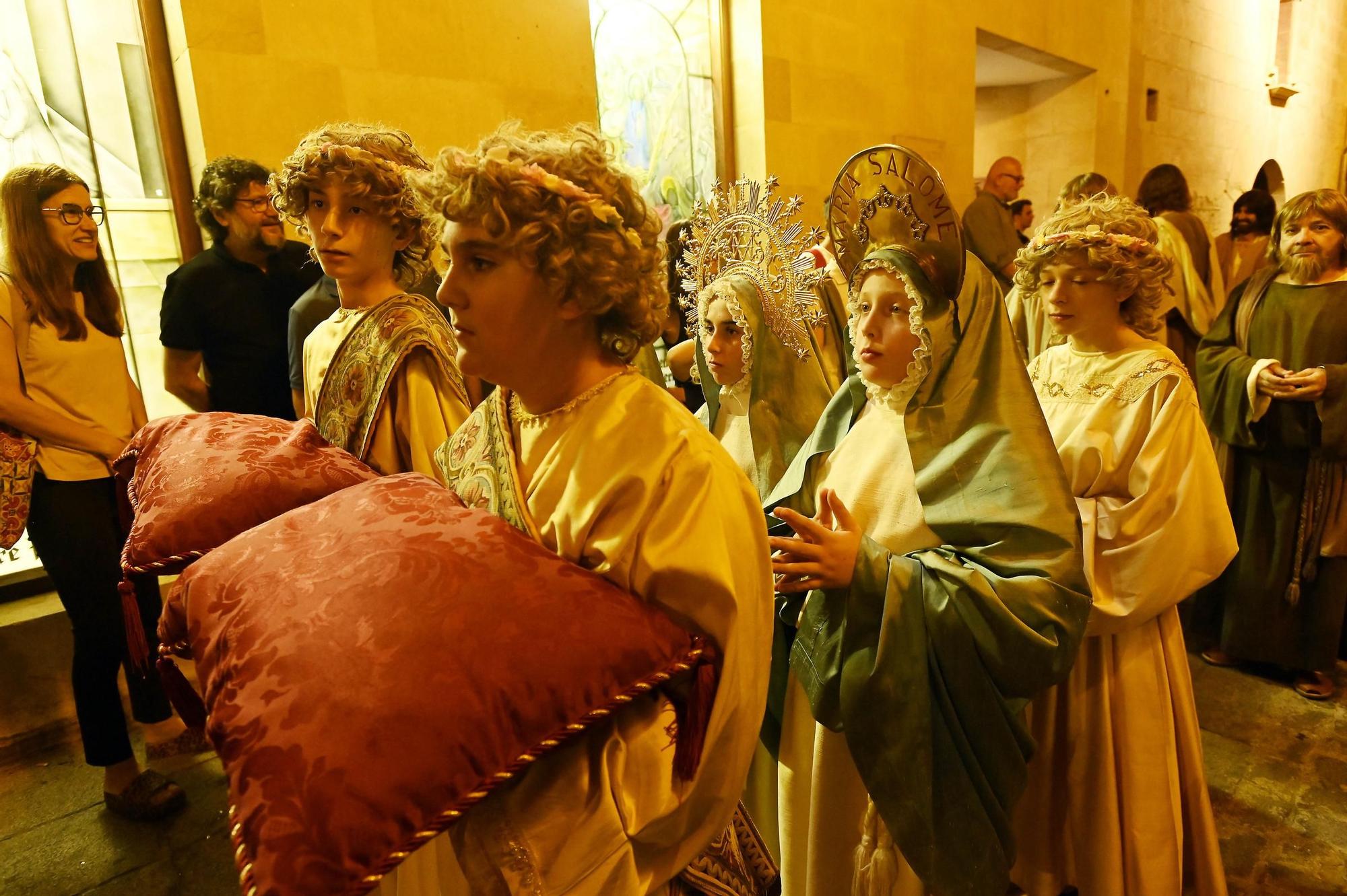 Representacion extraordinaria del misteri d'Elx