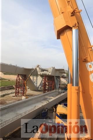 El nuevo puente en Lorca, a punto de terminar