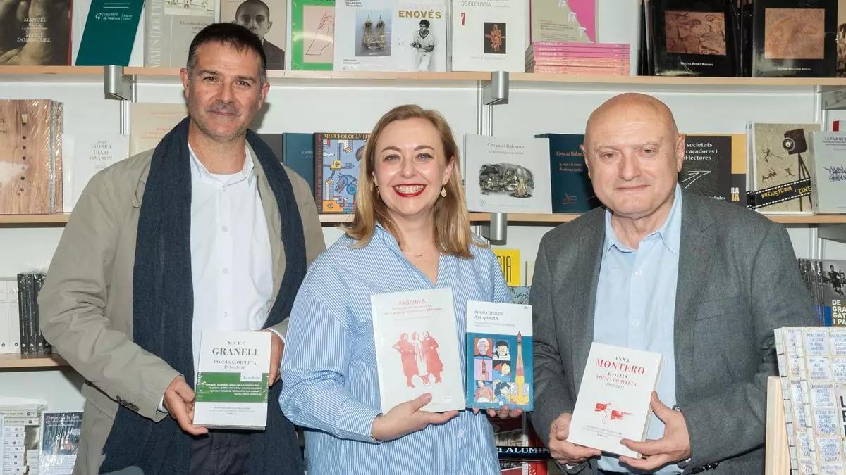 Josep Enric Estrela, exdirector de la IAM, con los diputados Natalia Enguix y Francisco Teruel.