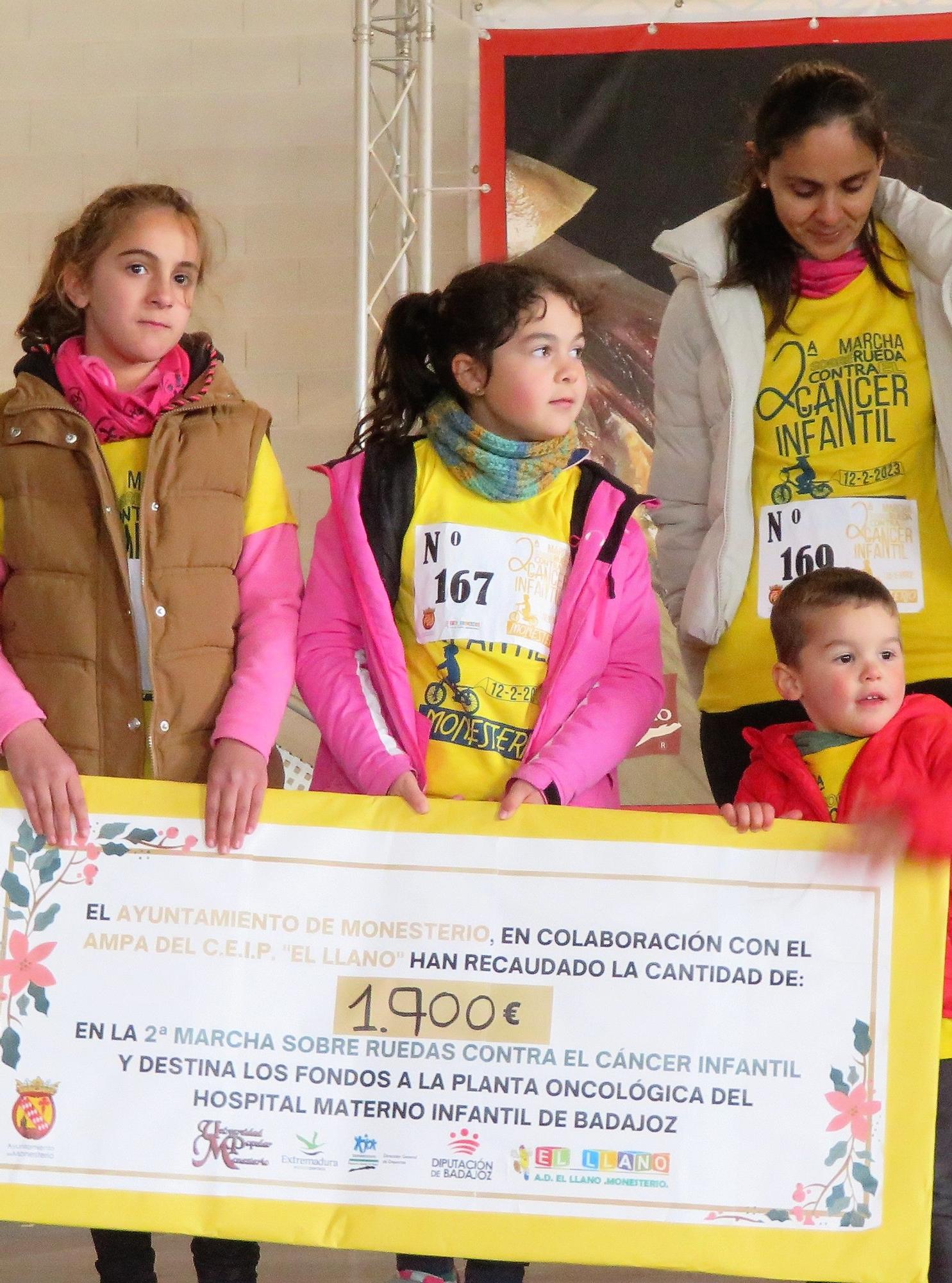 II Marcha Sobre Ruedas Contra el Cáncer Infantil de Monesterio