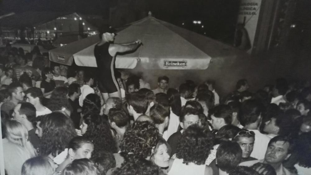 De fiesta por la provincia en 1996