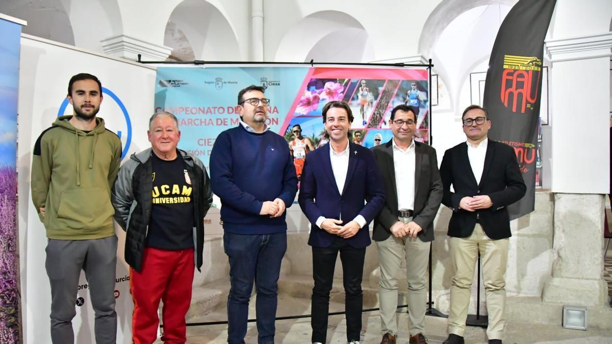 Un momento de la presentación del Campeonato de España de Marcha que se celebrará este domingo en Cieza