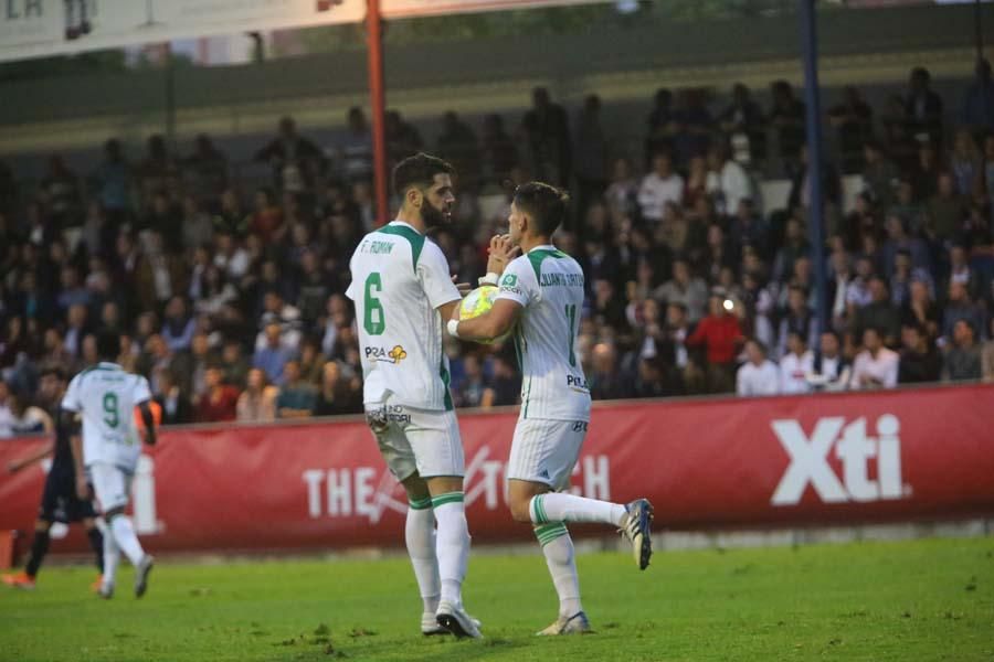 El Córdoba CF salva un punto ante el Yeclano