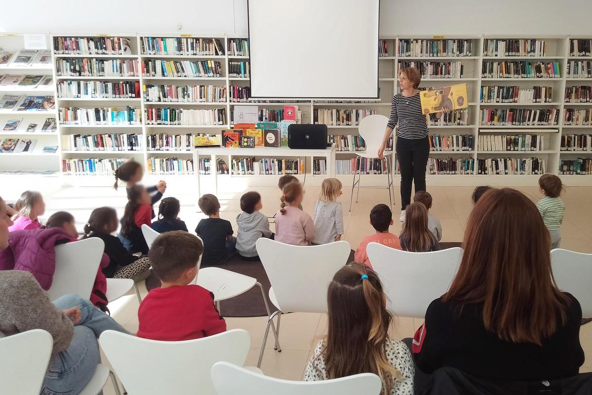 Talleres, cuentacuentos y animación lectora para celebrar el Día del Libro en Paiporta.