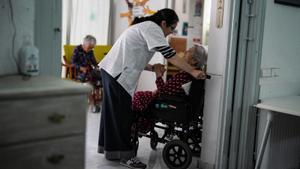 La integració sociosanitària rebaixa els ingressos a residències