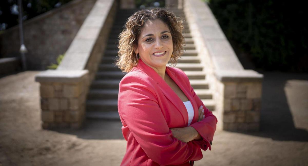 Bea Álvarez: "El salari mitjà de les futbolistesés a prop dels 60.000 euros" Bea Álvarez: "El salari mitjà de les futbolistesés a prop dels 60.000 euros"
