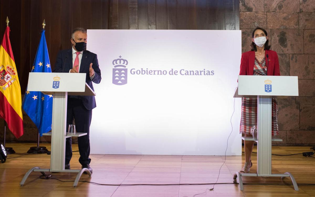 Encuentro de Ángel Víctor Torres con la ministra R