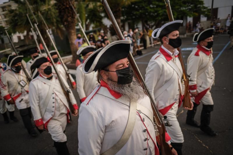 Homenaje a los caídos durante el 25 de julio de 1797 en el Cuartel de Almeyda