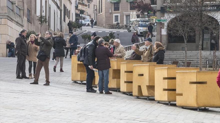 Treinta empresas optan a las 2 principales inversiones de Cáceres