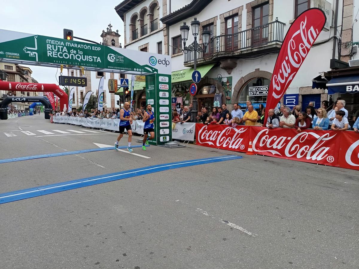 Así fue la media maratón Ruta de la Reconquista