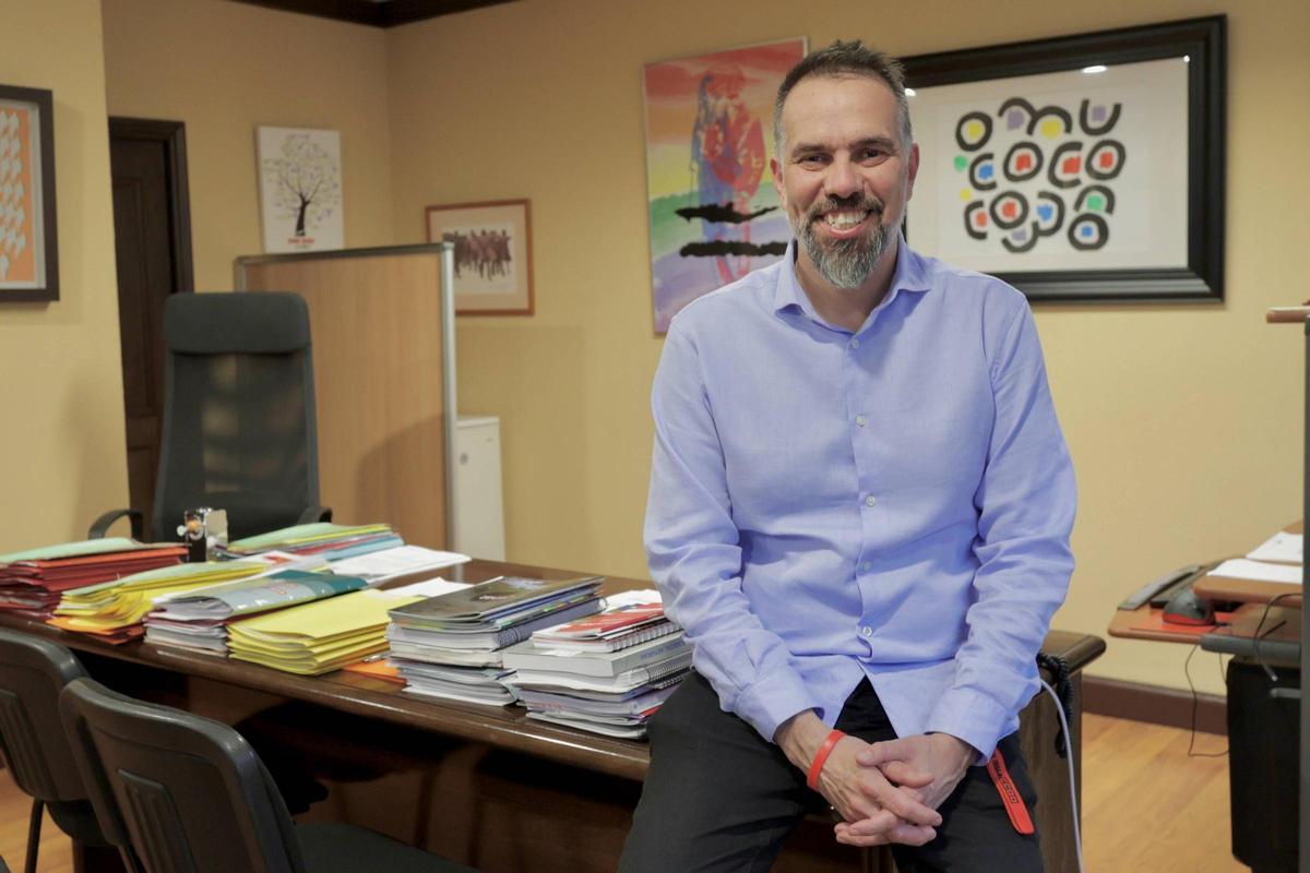 José Manuel Zapico, secretario general de CC. OO., en su despacho.