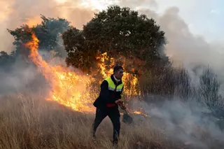 Evacuados 23 pueblos en León por el incendio de Molezuelas