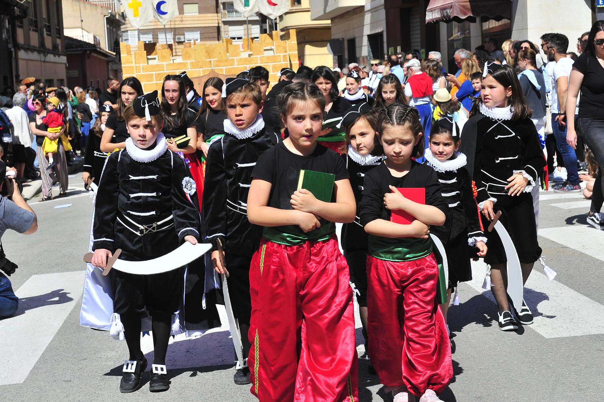 Desfile infantil de Moros y Cristianos Petrer