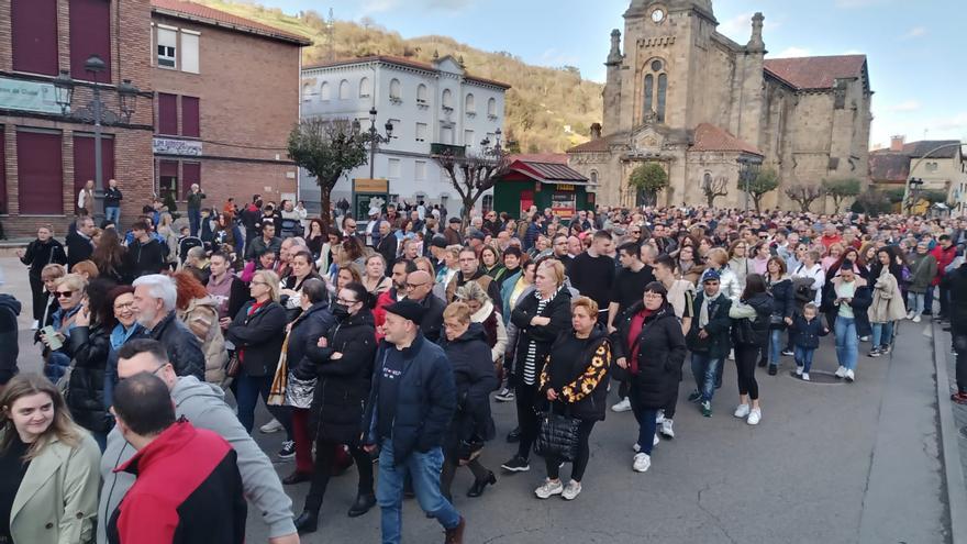 La manifestación de Ciaño contra la inseguridad ciudadana