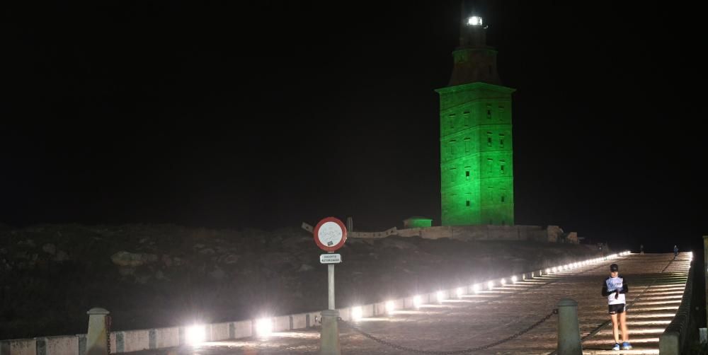 La Torre, de verde por el Día Mundial del Cáncer
