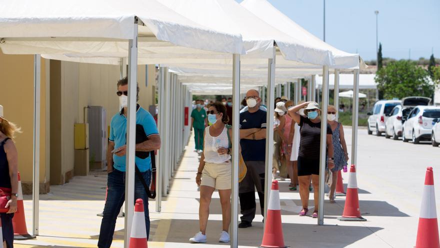 La provincia de Alicante vuelve al riesgo extremo por coronavirus después de cinco meses al subir la incidencia a 288,74
