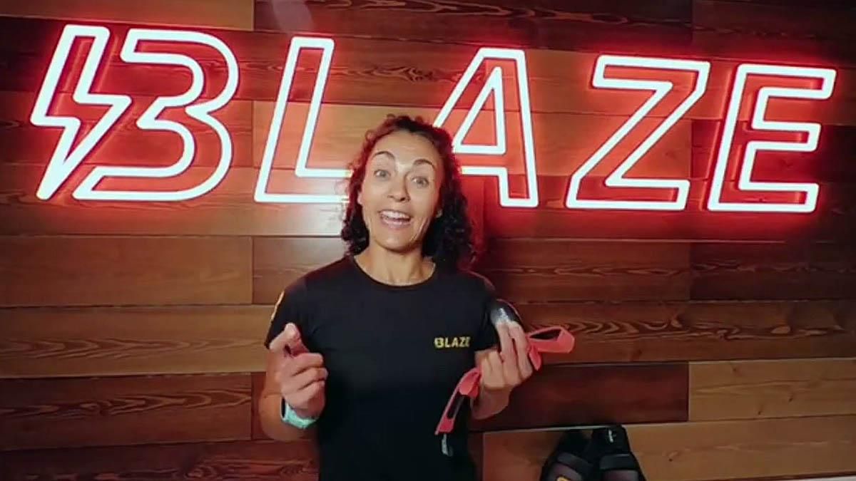 David Lloyd Club Turó imparte sesiones de Blaze, un nuevo entrenamiento que combina cardio, fuerza, boxeo y artes marciales mixtas.