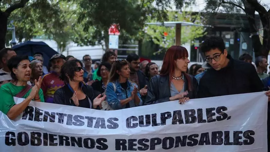 Cientos de personas salen a la calle en Zamora para exigir el fin de los desahucios y el “decreto Mari Carmen”