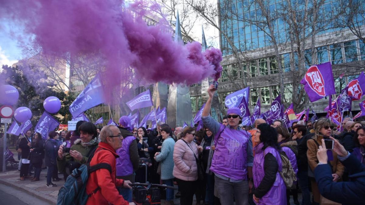 CCOO y UGT afirman que la lucha por la igualdad &quot;ha venido para quedarse&quot;