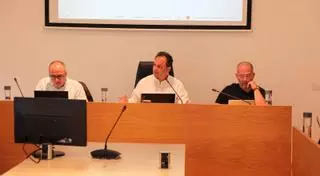 El secretario y el interventor del Consell de Formentera desmontan los informes jurídicos del presidente