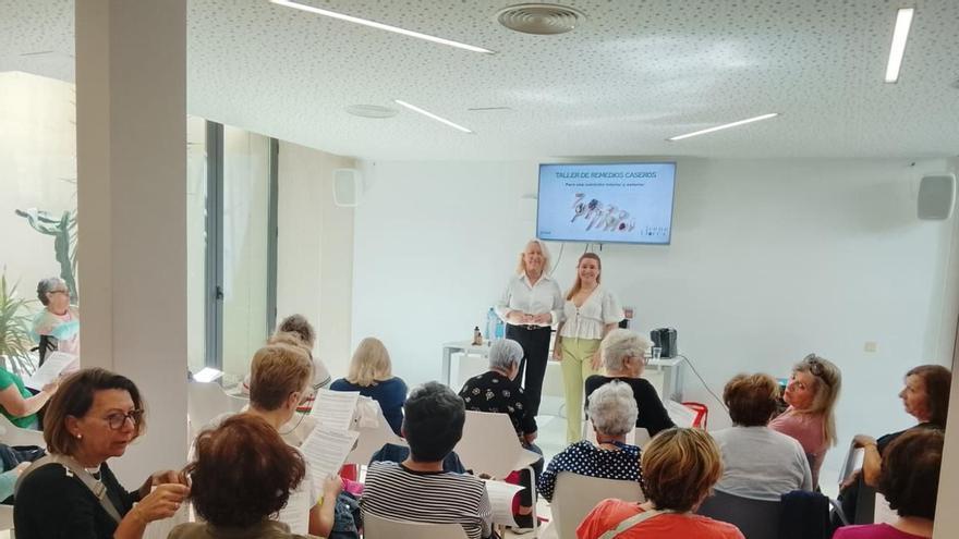 Gran éxito del “Taller de Remedios Caseros” de 3ª Edad
