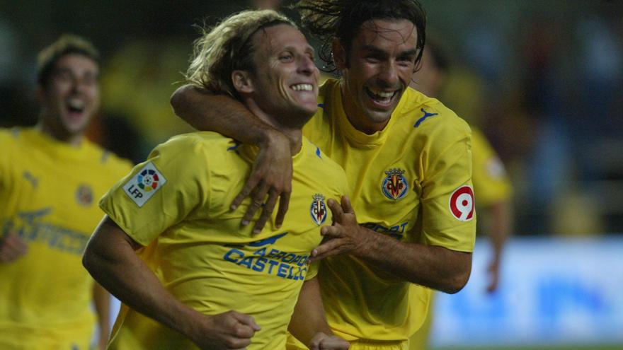 Forlán, Pirès, Palermo... ¿Riquelme? Conoce a los cracks que jugarán el partido de leyendas del Villarreal