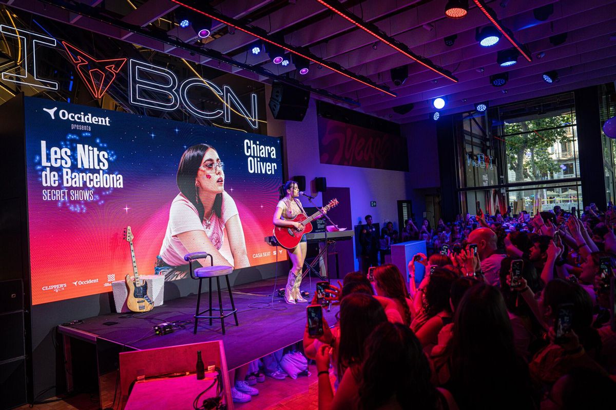 Chiara Oliver actúa en los Secret Show de Les Nits de Barcelona, en la Casa Seat