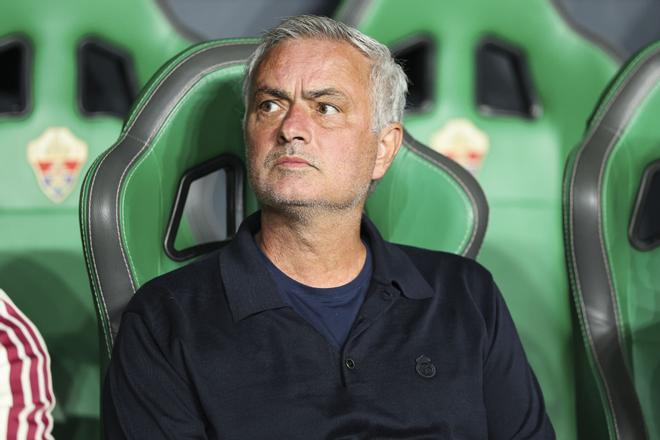 Mourinho: "Es obvio que hay un problema"