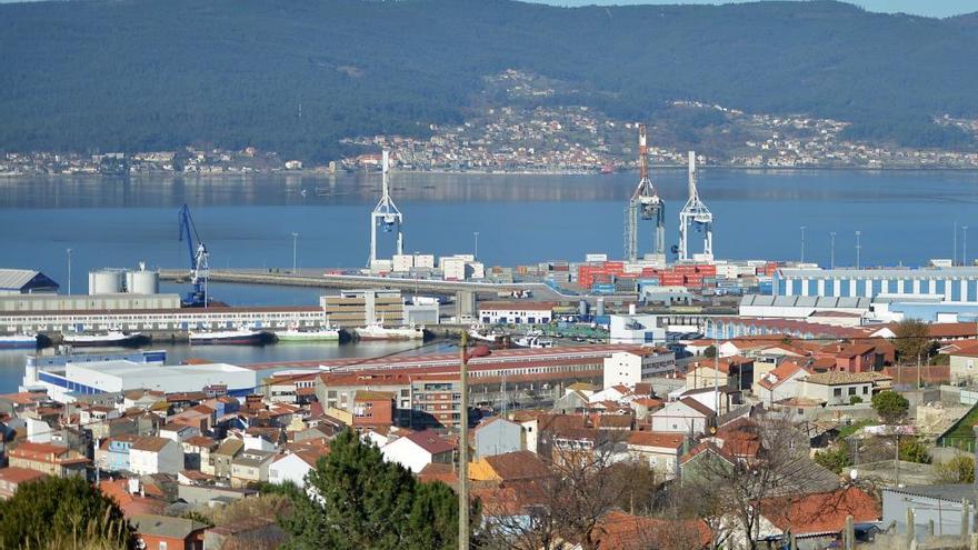 Vista del puerto de Marín. // FdV