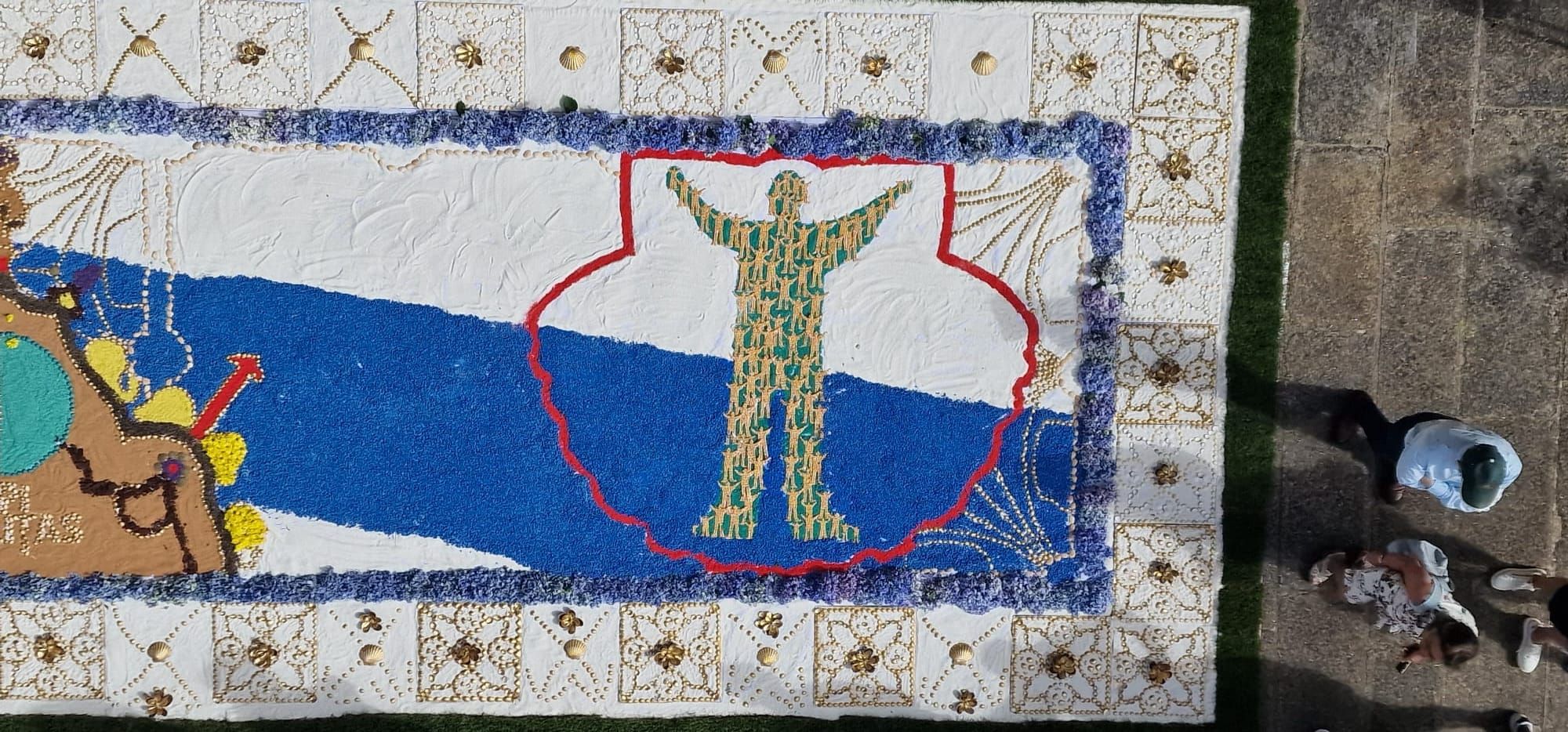 La Asociación Cultural Alfombras de Bueu en Santiago en el Día del Apóstol