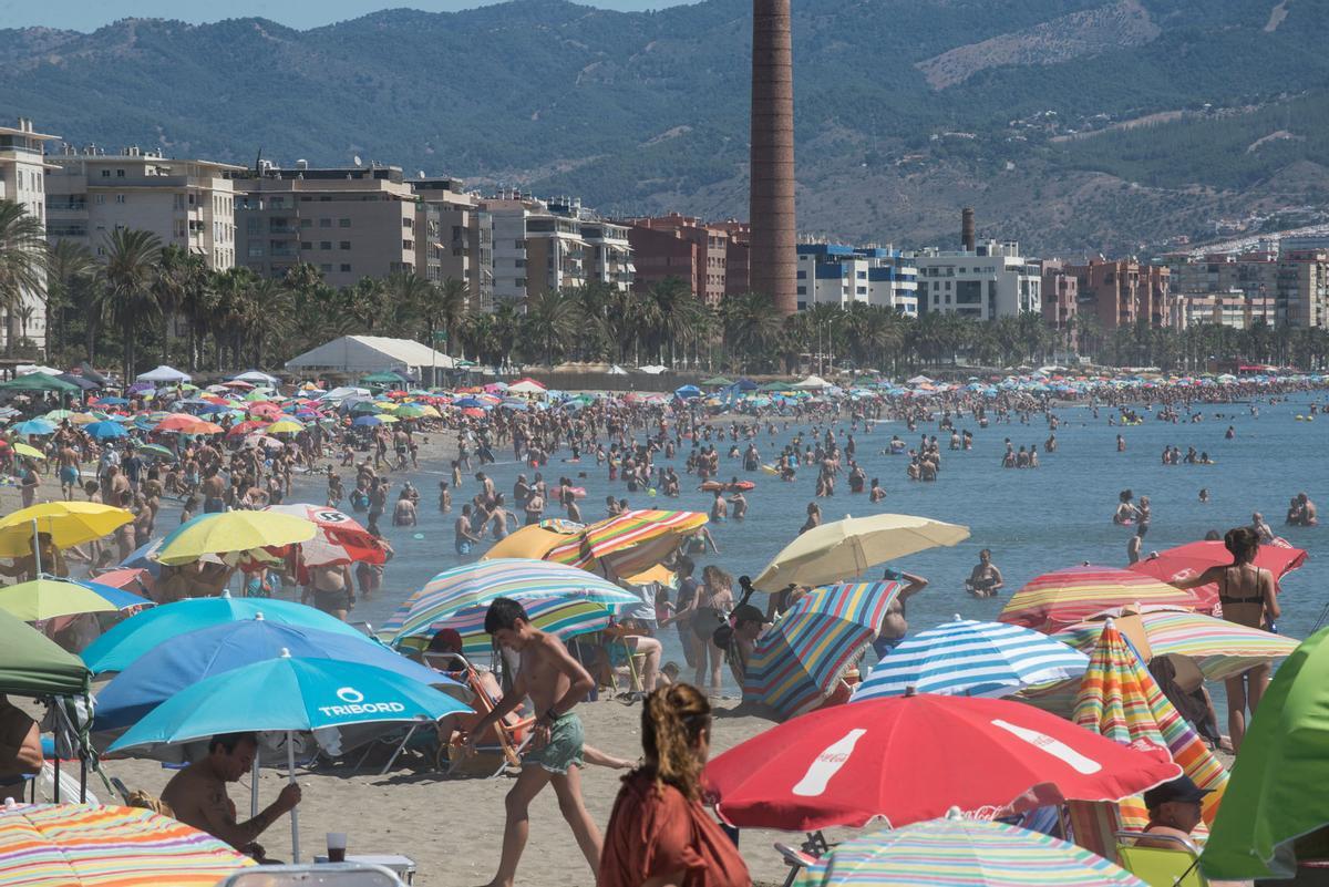 Fin de semana marcado por el calor en Málaga capital.