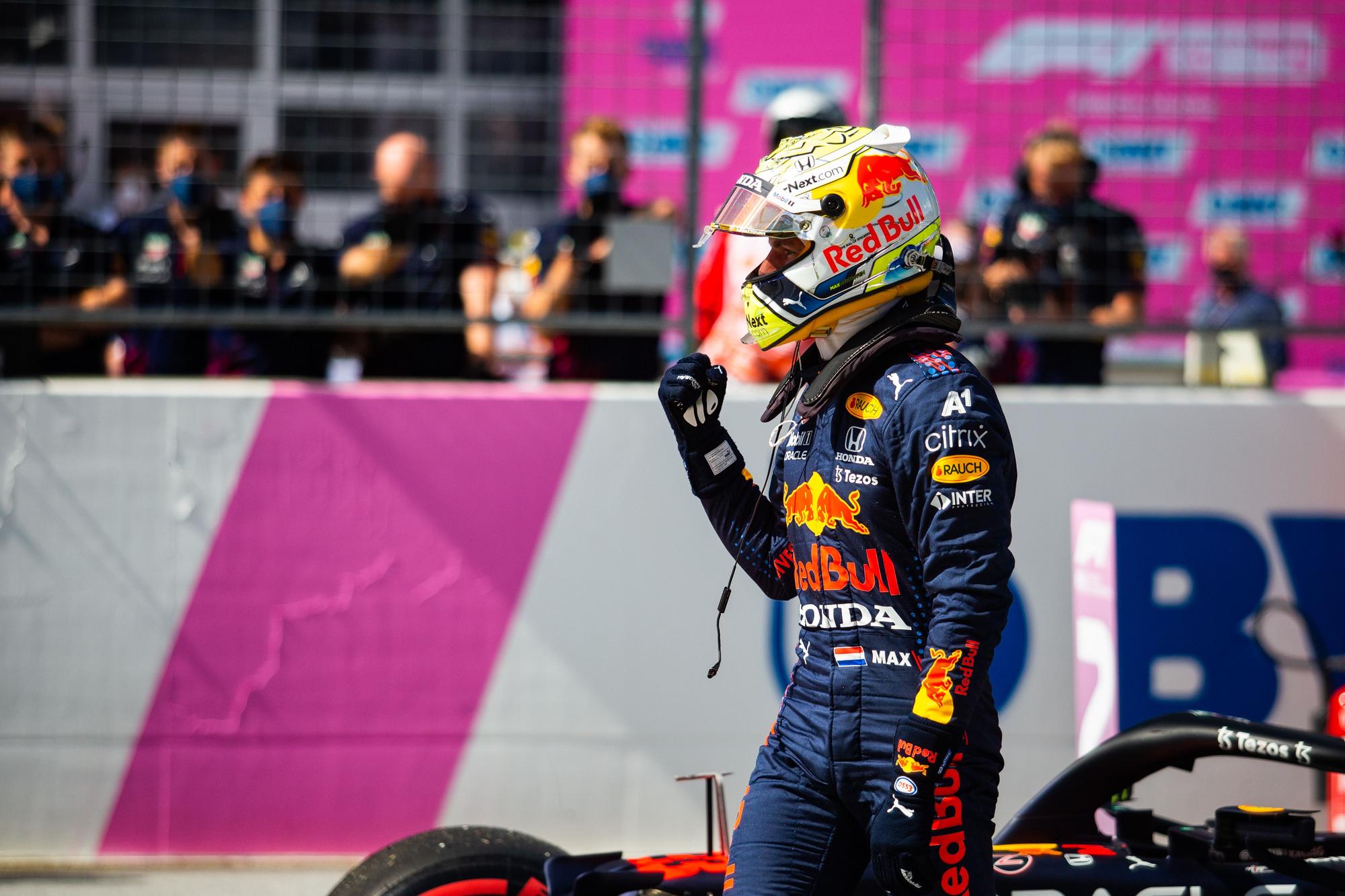 Verstappen gana en Austria