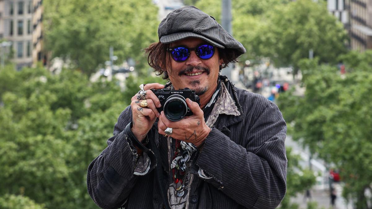 Les cineastes critiquen el premi de Sant Sebastià a Johnny Depp, presumpte maltractador