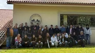 El campo gallego atrae a la cantera belga del sector agrario: "Allá también necesitamos jóvenes para asegurar el relevo"