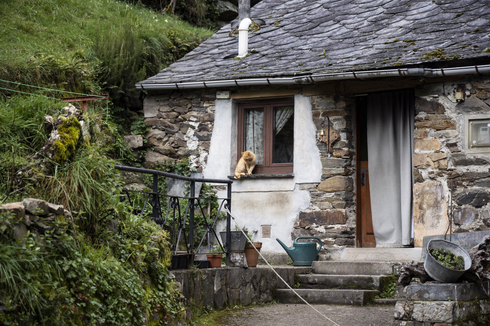 Asturianos en Santa Eulalia de Oscos, un recorrido por el municipio