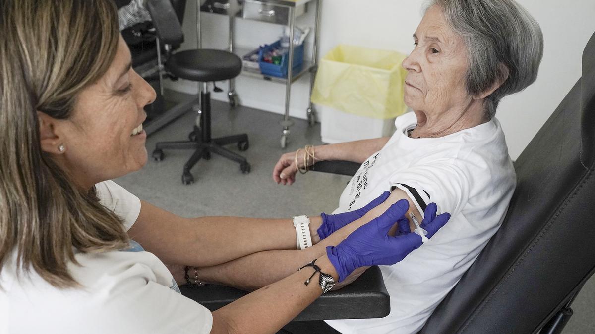 Els experts recomanen que la població de risc sigui constant en la vacunació
