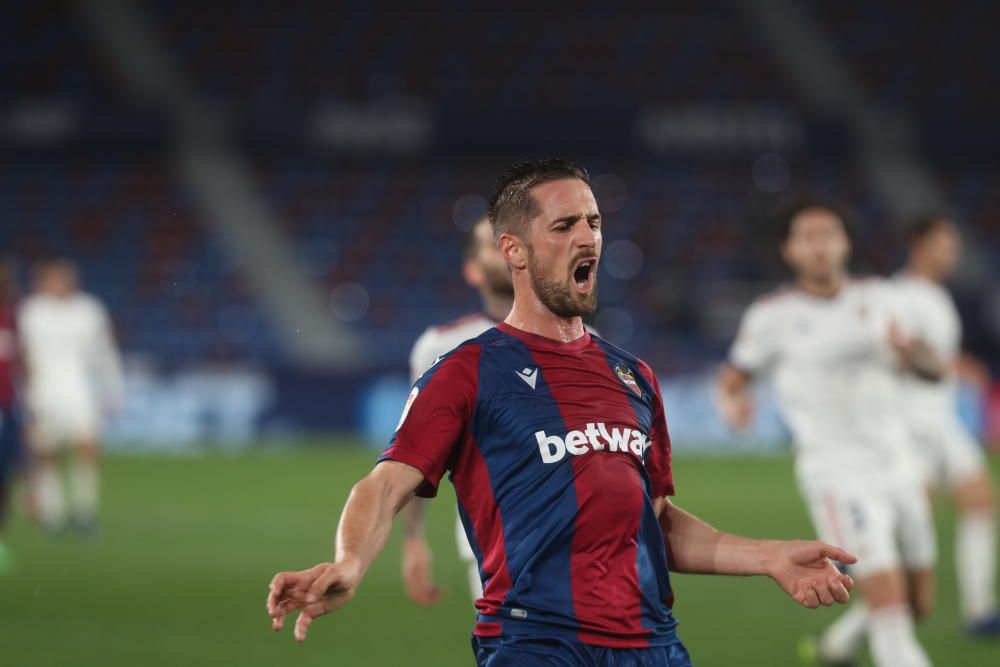 Las mejores fotos del Levante UD - Osasuna