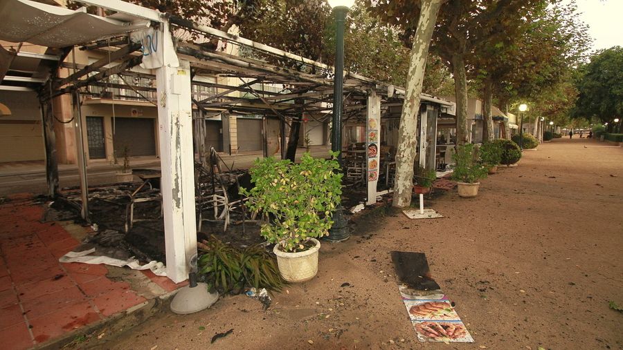 Crema la terrassa d'un restaurant de Blanes