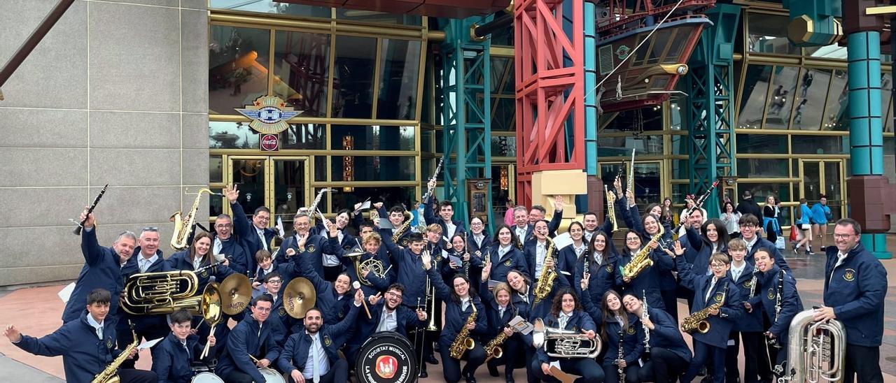 Así toco la "banda joven" de la Primitiva de Xàtiva en Disneyland París