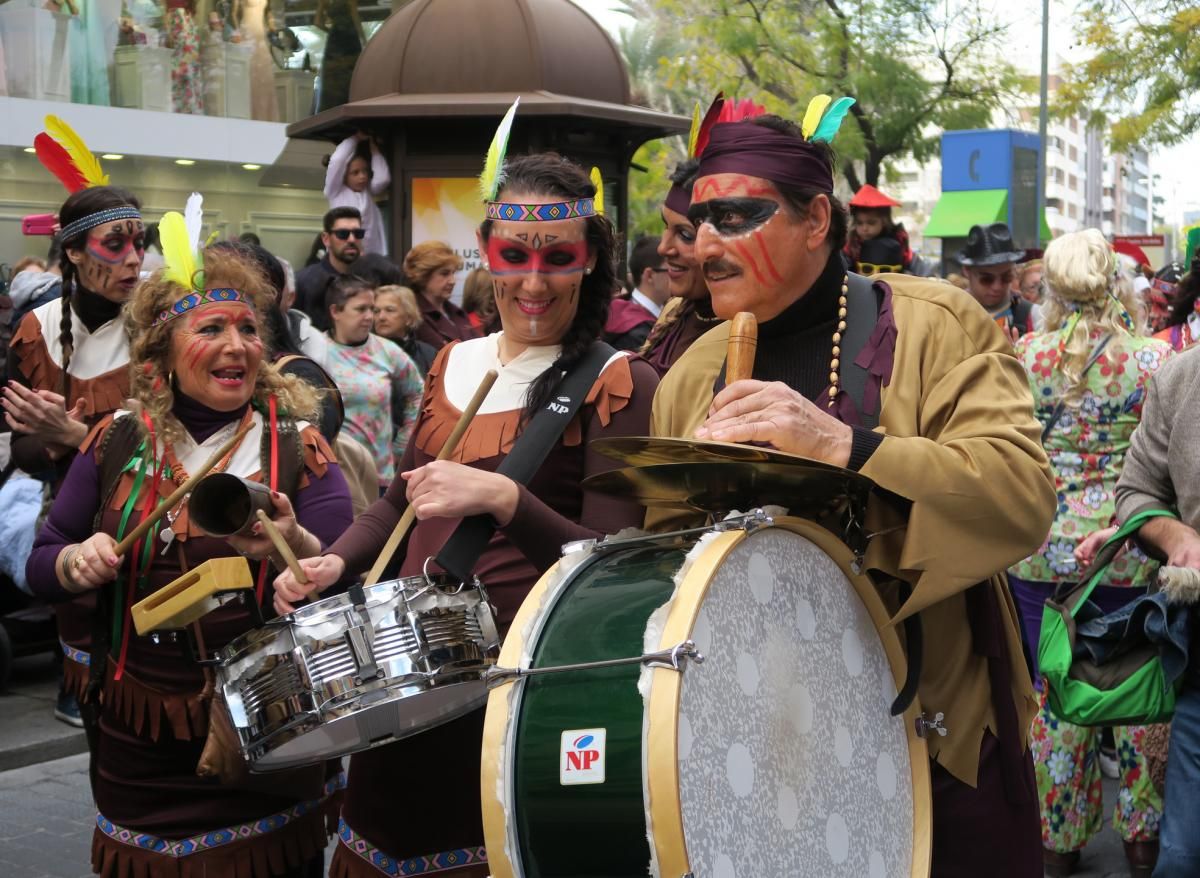 El gran desfile del Carnaval de Córdoba, en imágenes