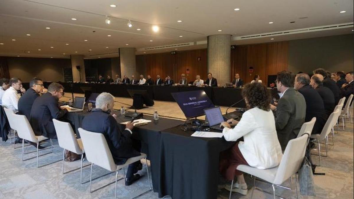 La llegada del Valencia Basket tras la Final Four