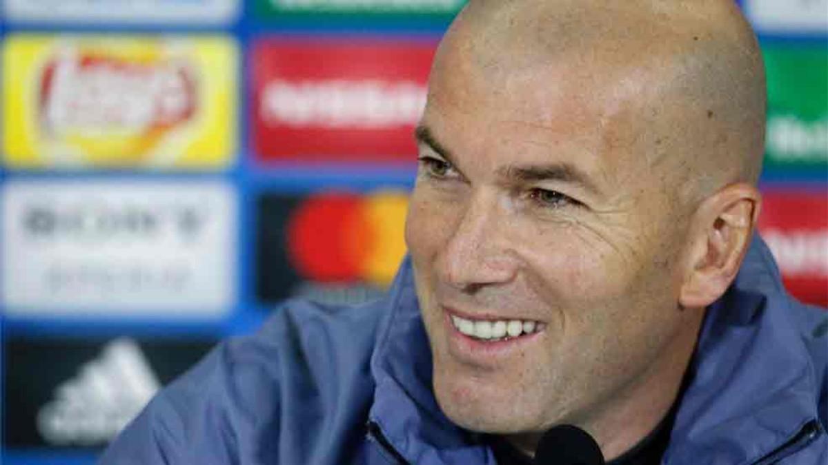 Zidane no quiso hablar de su futuro