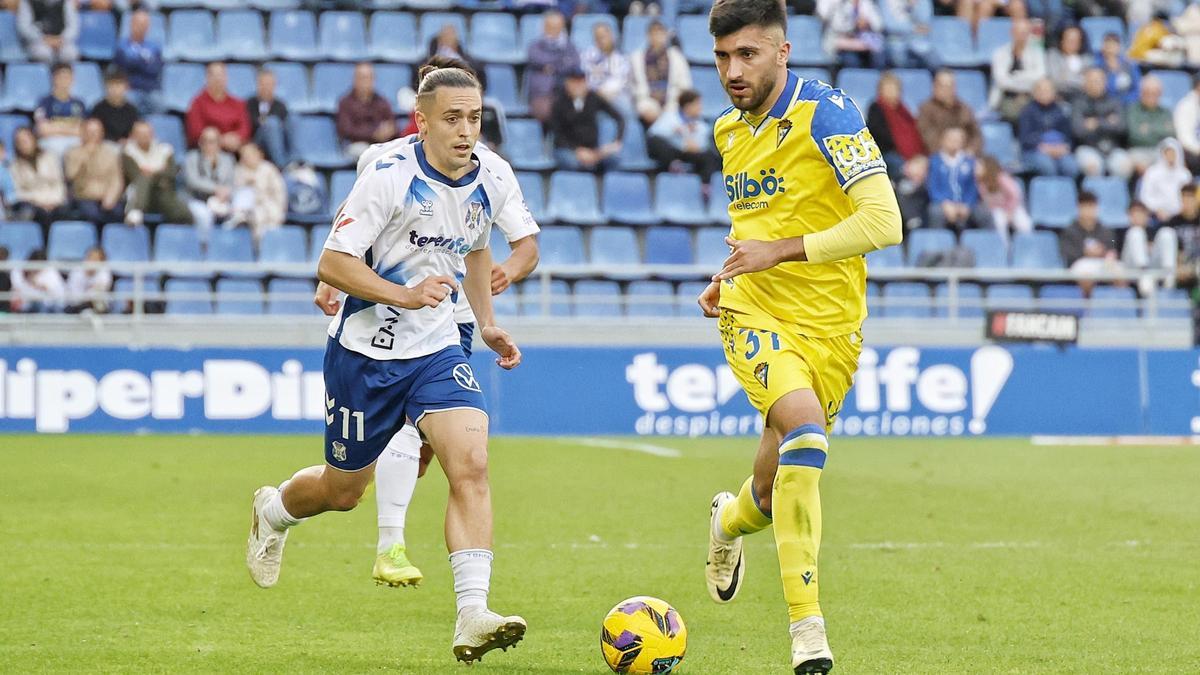 Partido de Liga CD Tenerife-Cádiz CF