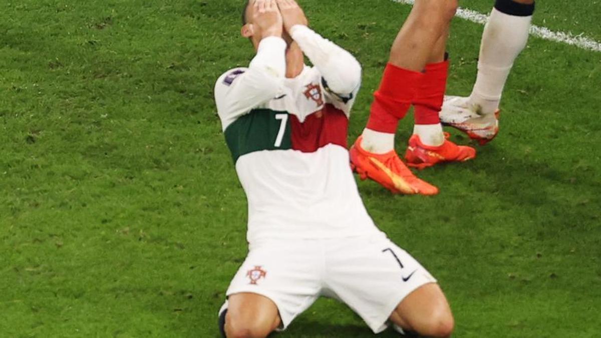 Cristiano se desespera en la eliminación de Portugal.