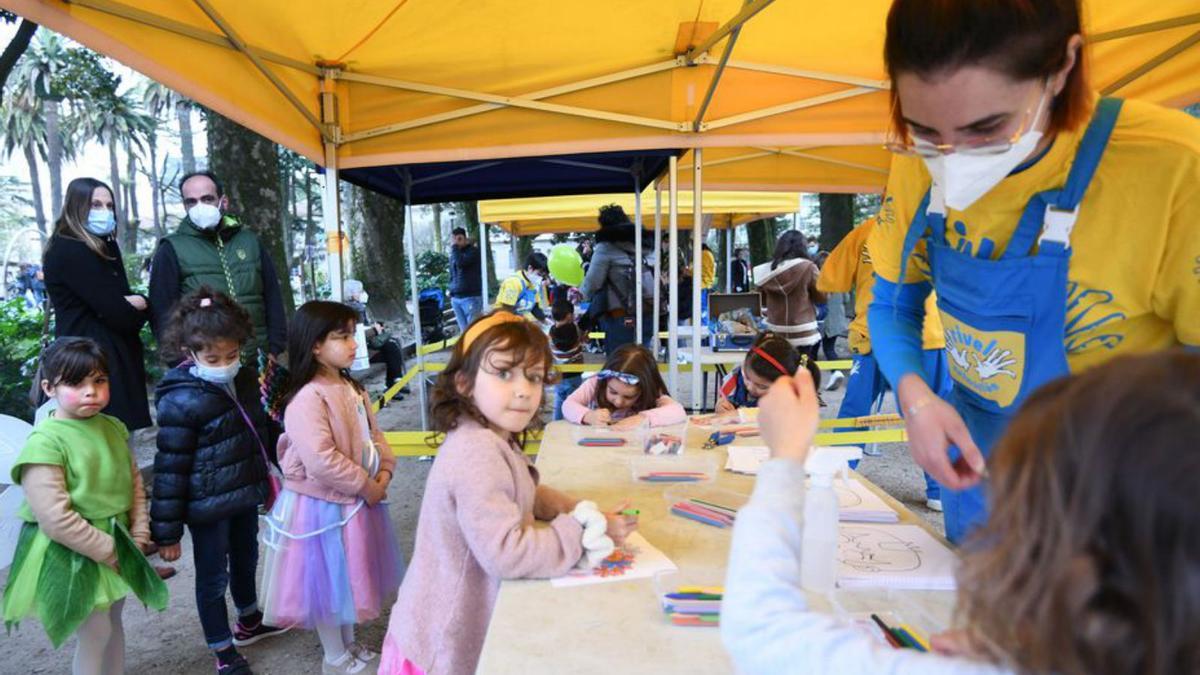 Los más pequeños, invitados de excepción a la fiesta.   | // GUSTAVO SANTOS