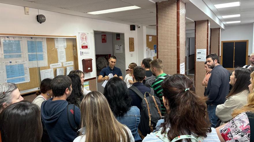 Sindicatos y Educación se reunirán el lunes para negociar la huelga